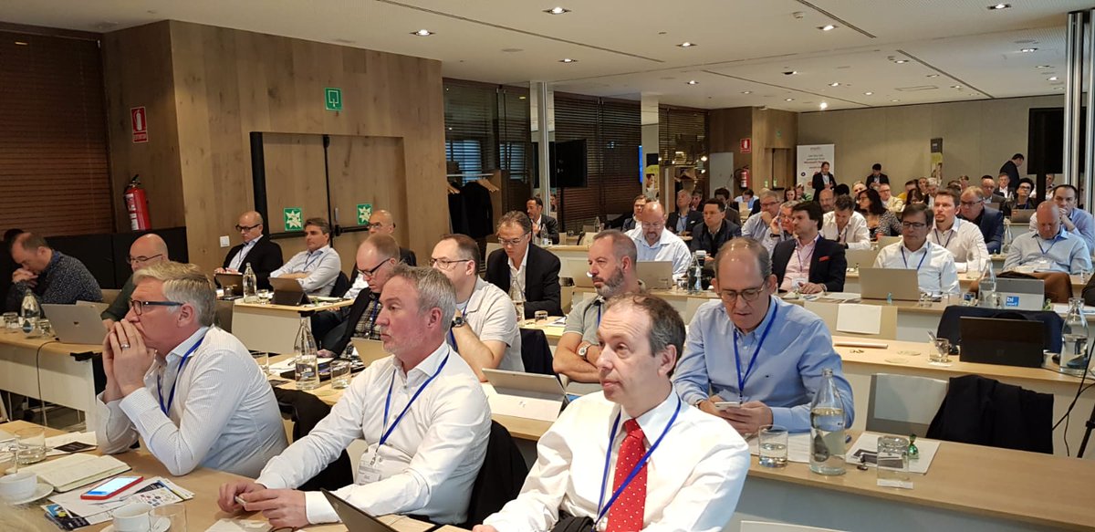 IAMCP_Spain's tweet image. The hall was jam packed during our AI lectures!! Thanks to all IAMCPS for your collaboration. 
@IamcpGnome  @IAMCP_EMEA 
#AI2019IAMCPMADRID #WeAreIAMCP #EMEA2019