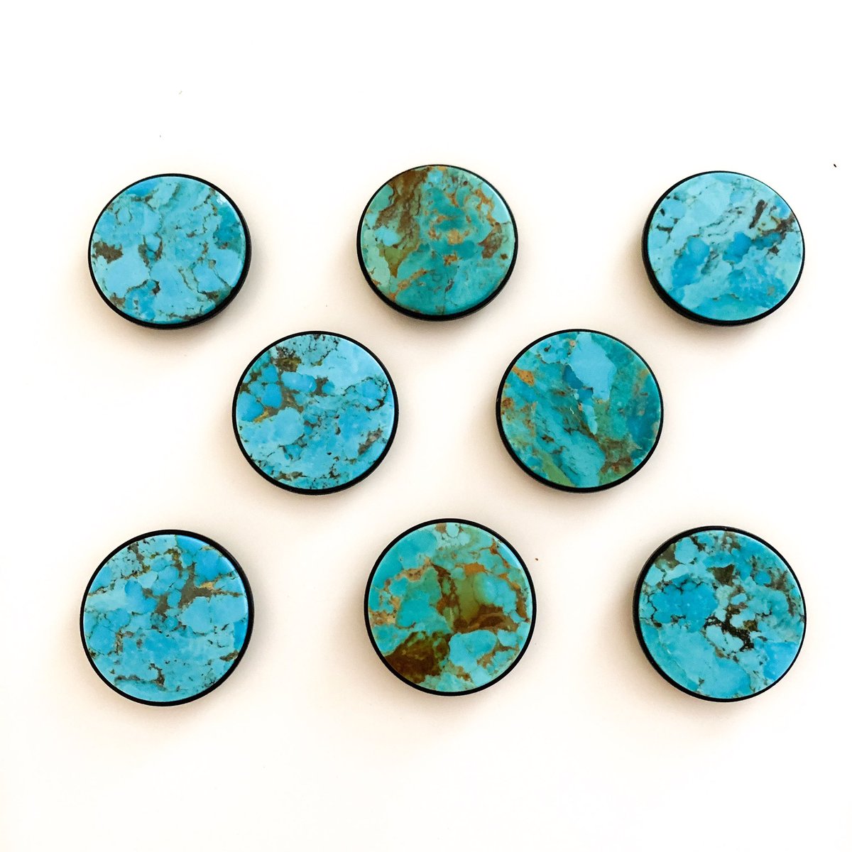 BroncRanchWear's tweet photo. RETWEET to win a free Kingman Turquoise Phone grip! https://t.co/3na9Pp0skQ