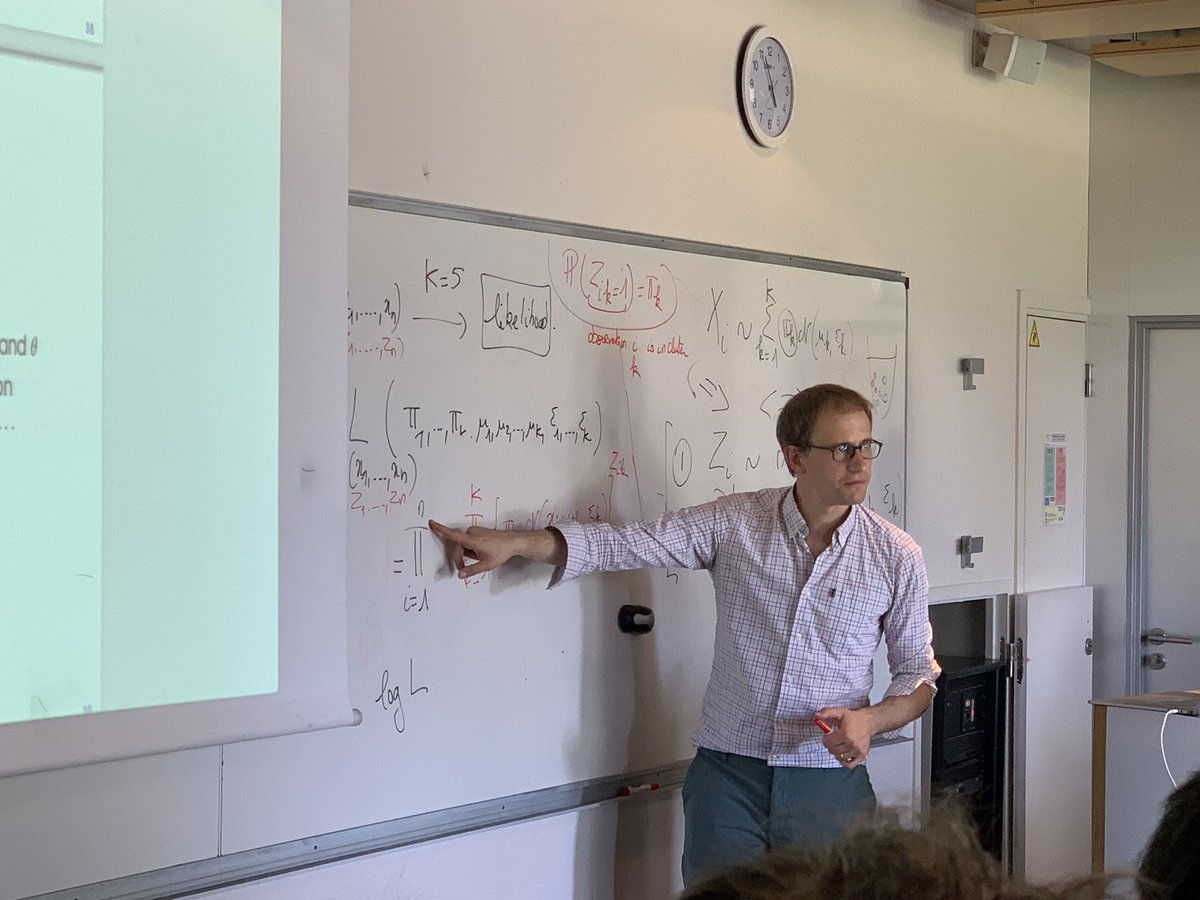 VincentFraitot's tweet photo. If you understand this slide, maybe you should consider becoming a #DataScientist!
Intensive two weeks on #regression #dimensionreduction #classification and #machinelearning with professors from École polytechnique for the #DataforManagement Certificate 2019 at @HECParis https://t.co/AT6EHjTQB0
