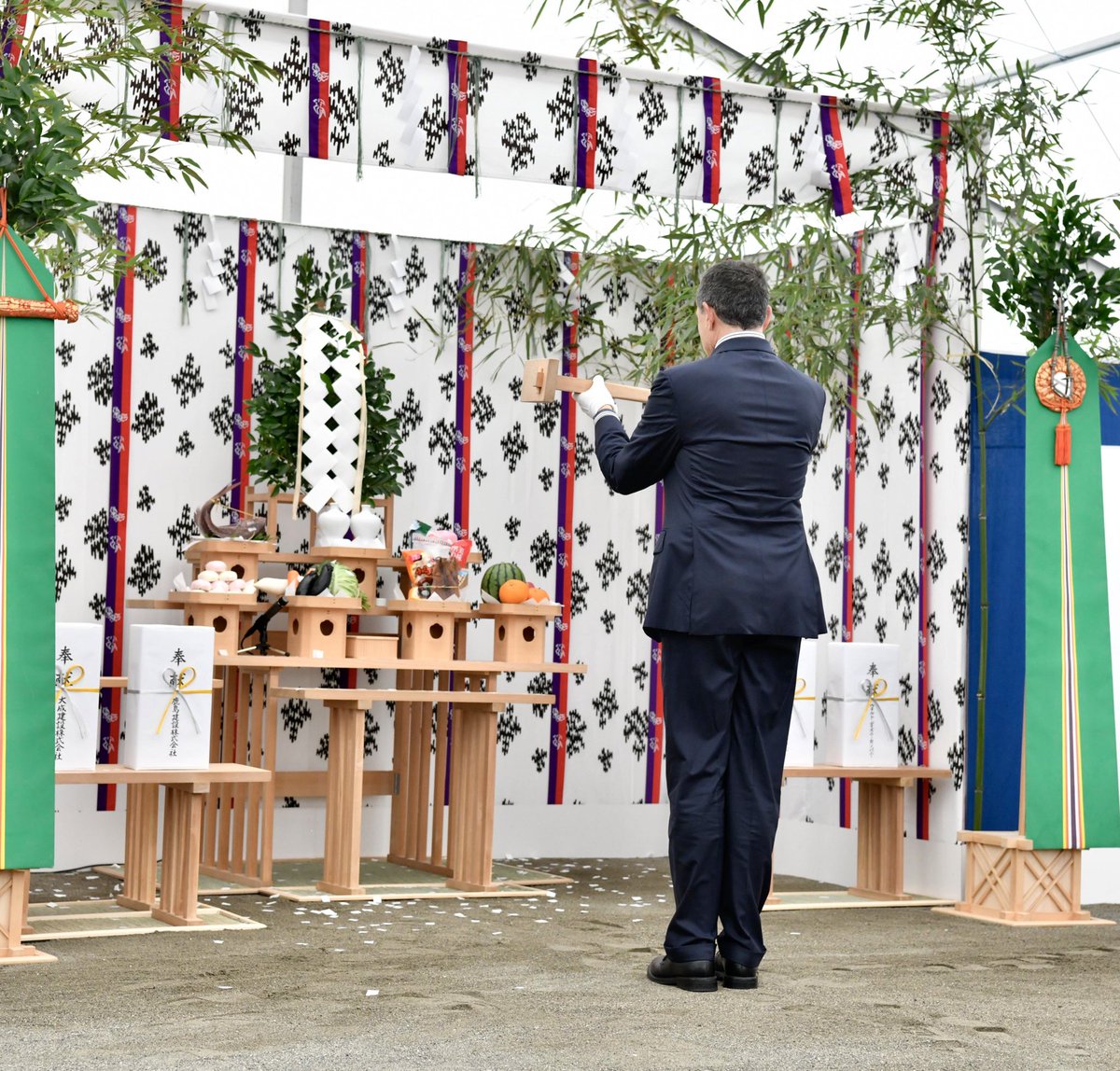 RobertIger's tweet photo. Solemn Shinto ceremony for the groundbreaking of our #tokyodisneysea expansion “Fantasy Springs.” https://t.co/yZTcoZHu9c