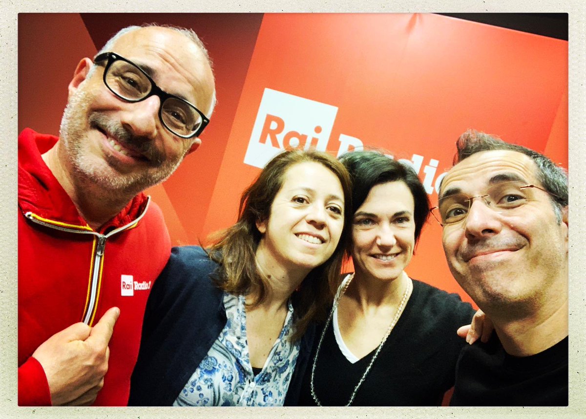 a <a href="/CaterpillarAM/">Caterpillar AM</a> ci si ritrova, tra una tappa e l’altra del #giroditalia2019, ed è sempre bello. chi ritwitta avrà la bicicletta ma nessuna salita.