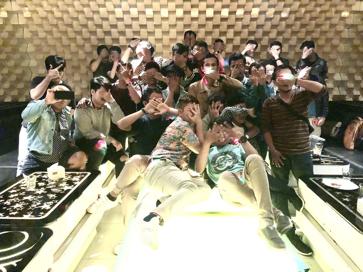 Fun Karaoke - Happy Puppy Mampang - May 4, 2019 🎵 #JKT49