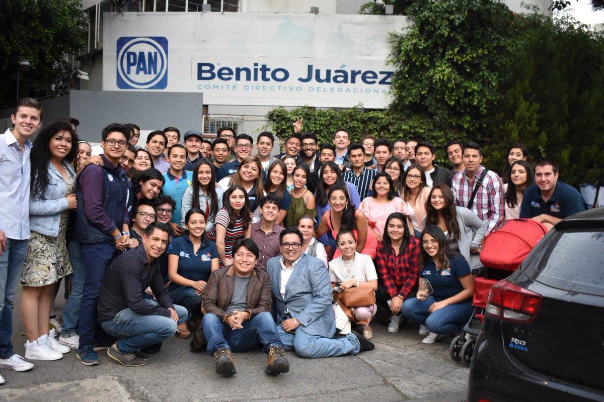 mauyoav's tweet photo. Gracias a quienes pudieron acompañarnos a nuestro Primer Informe de Actividades, sigamos #EmpoderandoAcciones desde #ElBastióndelaCiudad https://t.co/yugZ6y9zTJ