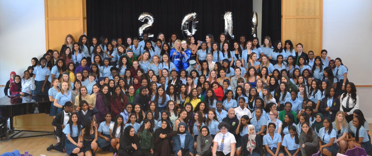 WHSGSixthForm's tweet photo. Class of 2019 - Wally Girls they gunna run the world #makersofthefuture https://t.co/G5zSFuXgaC