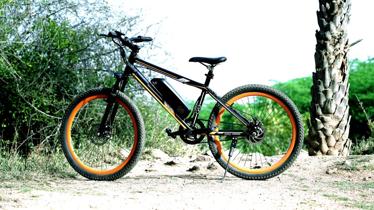 FastBikesIndia's tweet photo. British lifestyle and e-bike brand #GoZeroMobility launches its flagship offering, the #GoZero One at Rs 32,999
.
Equipped with a backlit LCD display unit and five riding modes along with 60 km range it is quite a package.
.
Read more👉 https://t.co/iVoenDIVUA https://t.co/S5ZCLDHPym