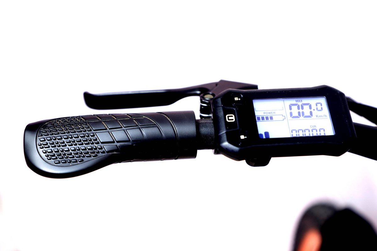 FastBikesIndia's tweet photo. British lifestyle and e-bike brand #GoZeroMobility launches its flagship offering, the #GoZero One at Rs 32,999
.
Equipped with a backlit LCD display unit and five riding modes along with 60 km range it is quite a package.
.
Read more👉 https://t.co/iVoenDIVUA https://t.co/S5ZCLDHPym