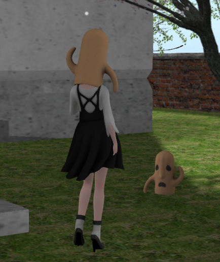 はにわかぶりもの。
GIFTってほど気合の入ったものでもないので、お店のお庭にこそっと置いておきます！グループいりません。
maps.secondlife.com/secondlife/Kur…
#SecondLife #SLJP