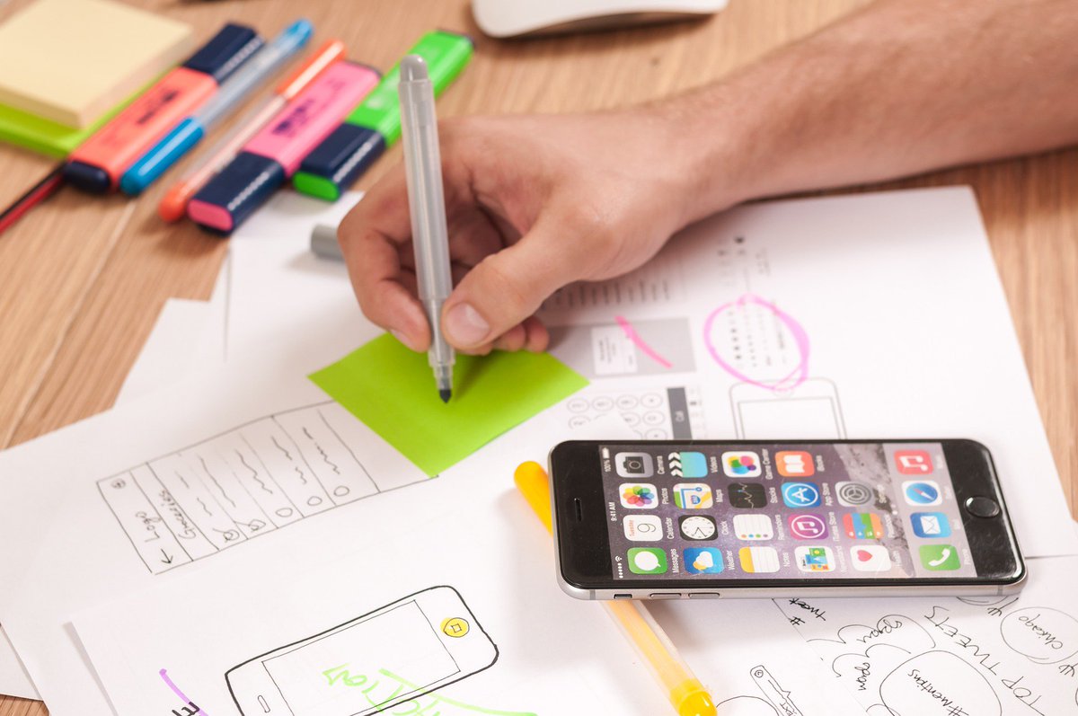 SwitchInnvtn's tweet photo. “UX is a relatively new career path, but it’s growing in popularity due to society’s shift towards being more connected,” says Carla Fitton, UX designer, Switch Innovation. - Read the full article via @Brainstormmagza 

https://t.co/ztCDdbYEhc https://t.co/XxPMevxoXT