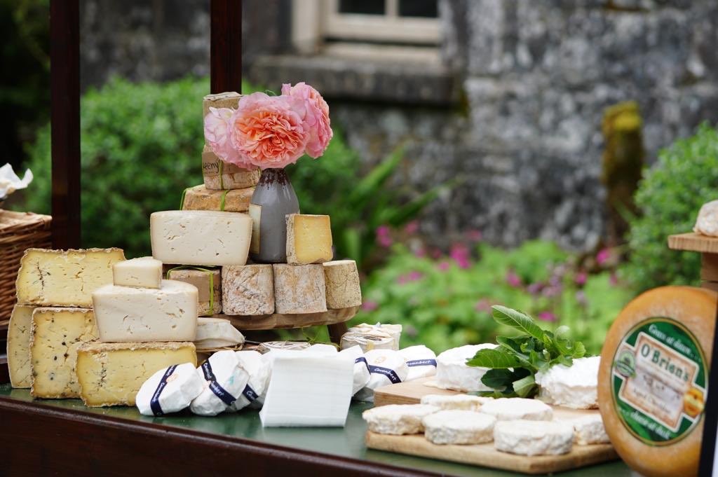 eurotoques_ire's tweet photo. RT- Some pics from last year at @ashfordcastle Join us at @VPLodge on Monday 27 May for the 2019 Food Awards. We forecast sun &amp; fun with pig on spit by @AndarlFarm &amp; lunch prepared with this year’s award winning products - voted by chefs, to be revealed on the day. DM for details https://t.co/lE4F7kj7yK