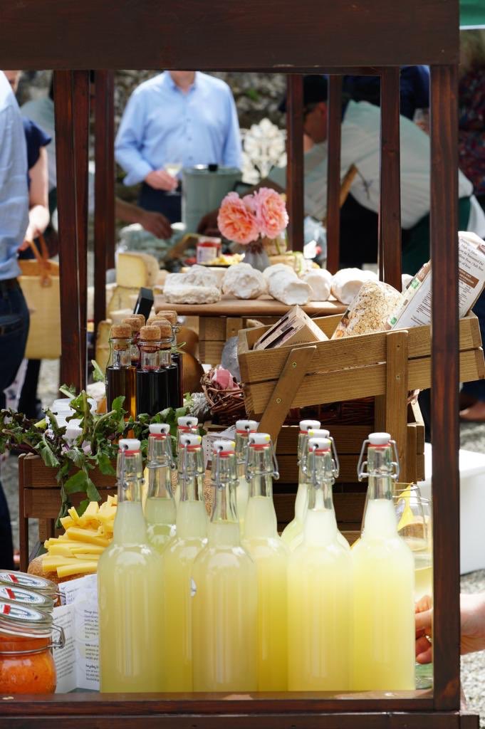 eurotoques_ire's tweet photo. RT- Some pics from last year at @ashfordcastle Join us at @VPLodge on Monday 27 May for the 2019 Food Awards. We forecast sun &amp; fun with pig on spit by @AndarlFarm &amp; lunch prepared with this year’s award winning products - voted by chefs, to be revealed on the day. DM for details https://t.co/lE4F7kj7yK