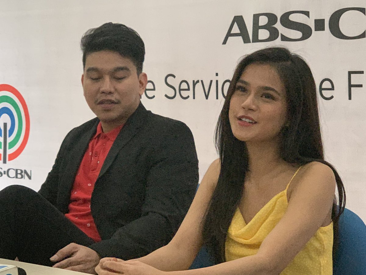 ABSCBNpr's tweet photo. Maris on Inigo: Pinarinig ko sa kanya yung kanta months ago. Proud naman siya. Sabi niya, “Iba ka talaga, naka-collab mo pa ang isang Rico Blanco.” #AbotLangitMaris #MarisRacal @MissMarisRacal https://t.co/4l2zAwTSFp