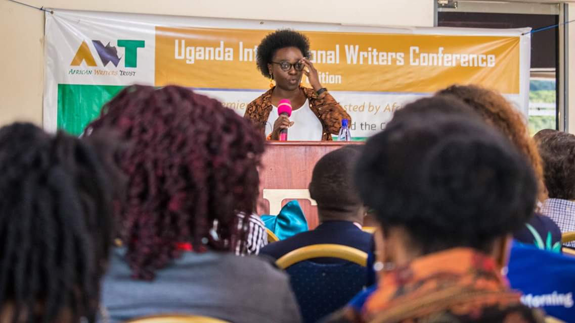 TrustAwt's tweet photo. Highlights from Day 1 at #UIWC19
1/4
Jennifer Nansubuga Makumbi started using off reading from her new book Manchester Happened.
π·:@WristHouse https://t.co/IW1eShdVAj