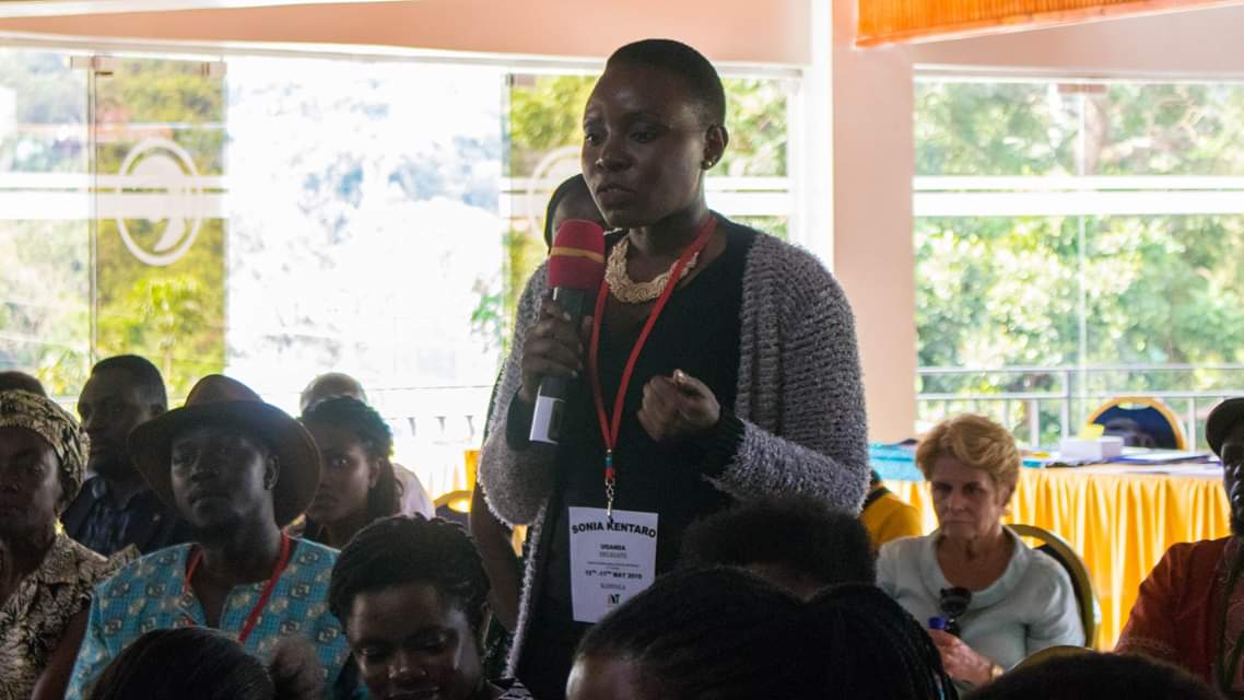TrustAwt's tweet photo. 2/4
Jennifer Nansubuga Makumbi in conversation with @dbaing01 on the topic, "I didn't know I was African." followed with a Q&A
#UIWC19 https://t.co/ZAGlYar9N3