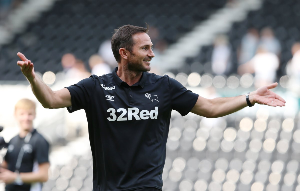 FootyAccums's tweet photo. MORNING ALL!

Sky Sports Italia are reporting this morning that Chelsea have made the decision to sack Mauricio Sarri and replace him with Frank Lampard this summer.

Scenes if true... 👀 https://t.co/ANQyZNIGtn