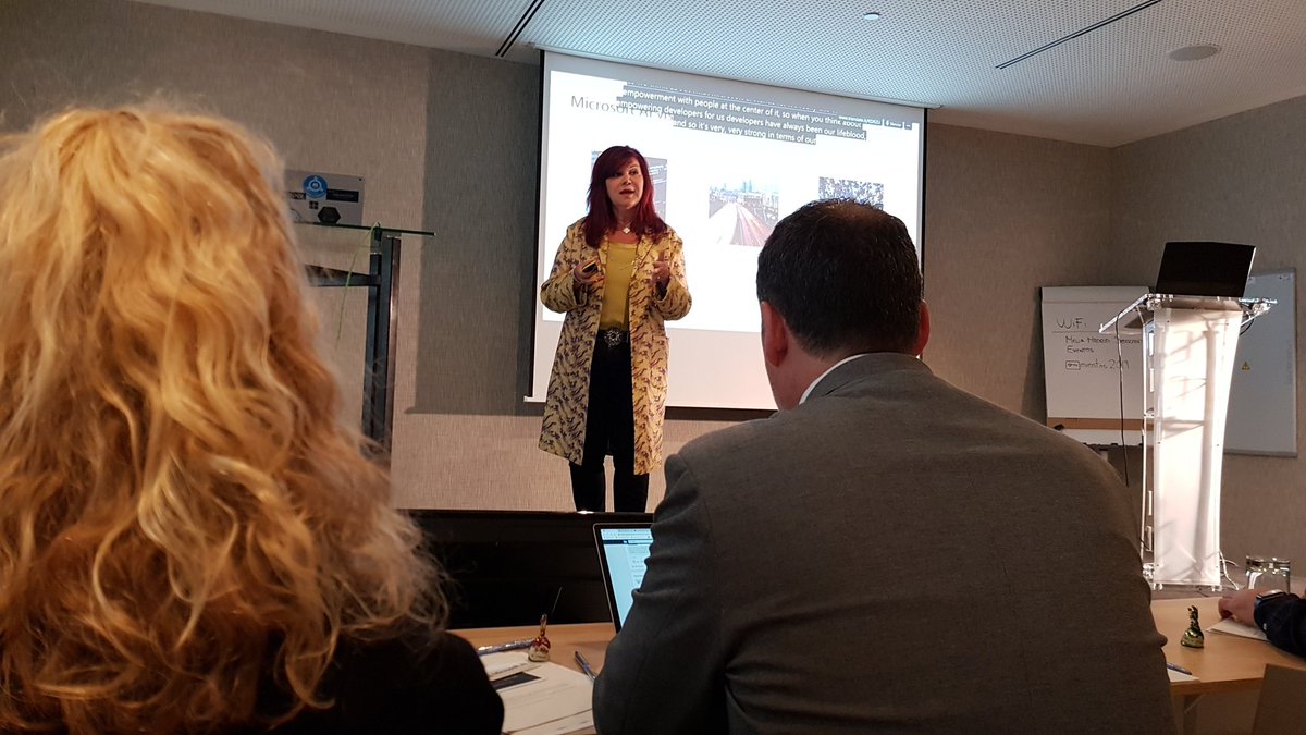 acadonkfa's tweet image. Mitra is starting day2 of #AI2019IAMCPMADRID  event. Thanks @michielvvliet for make it happen