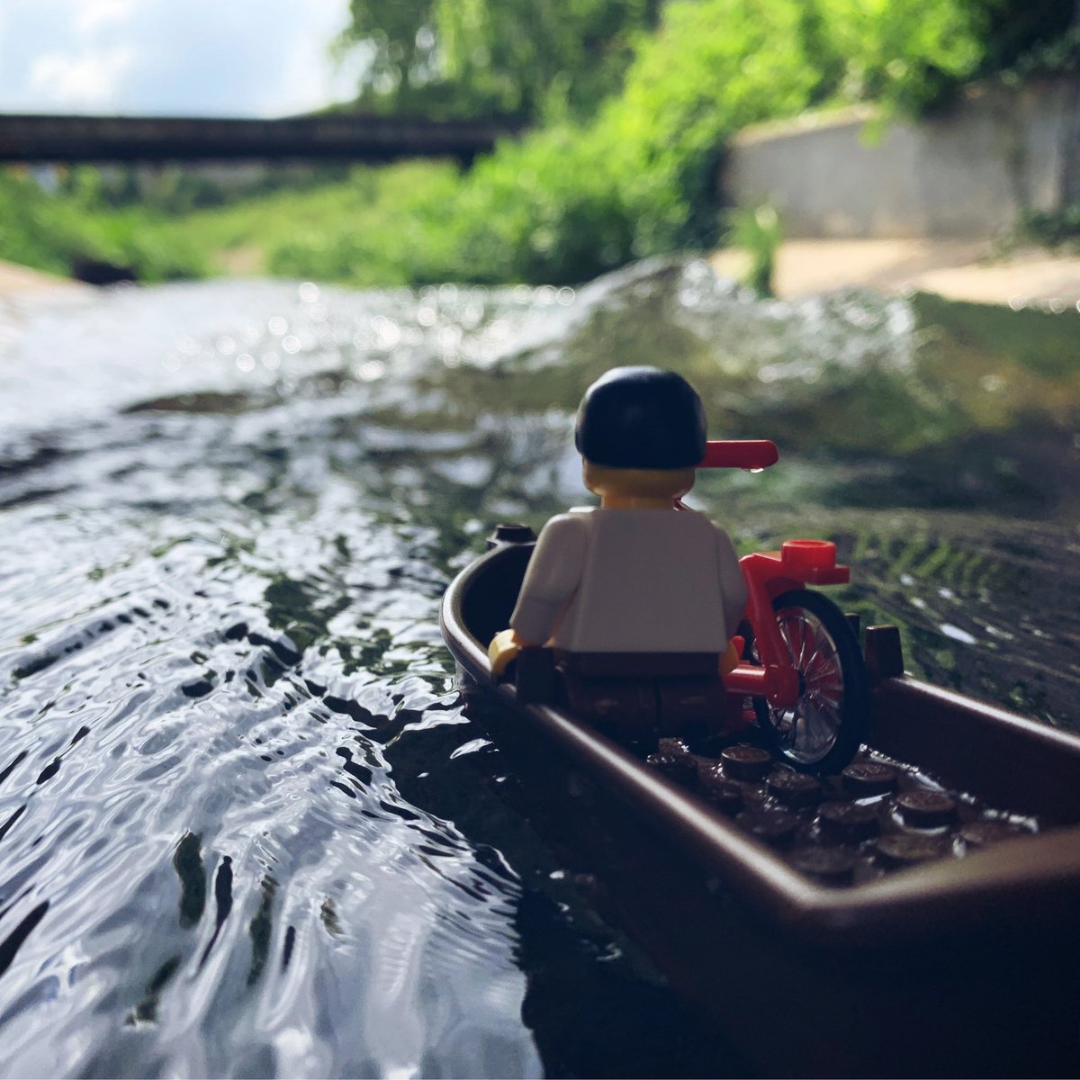 LegoVelo's tweet photo. Onwards to my next adventure! #LegoVelo https://t.co/IGbo1EwZ9W