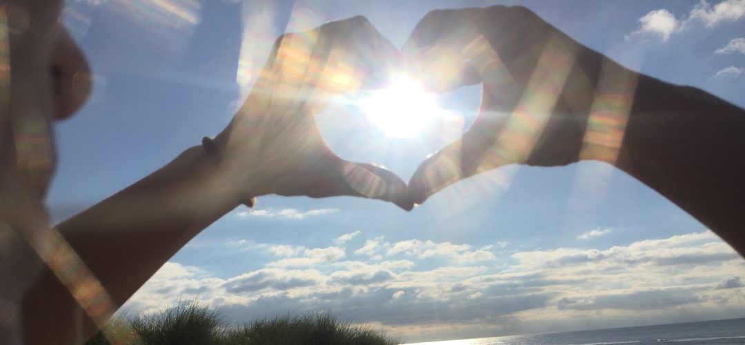 Lizzis_Welt's tweet photo. Besucht mich in meiner faszinierenden #Zwischenwelt zwischen nicht #blind und nicht #sehend! https://t.co/6Z0ybCauZV
Ich schreibe kraftvoll, ehrlich und positiv über das #Leben mit #Handicap sowie #Philosophie, #Lebenslust, #Liebe #Abenteuer und #Fantasie
#Bloggers #blogs #Held https://t.co/6pVfdUYzLr
