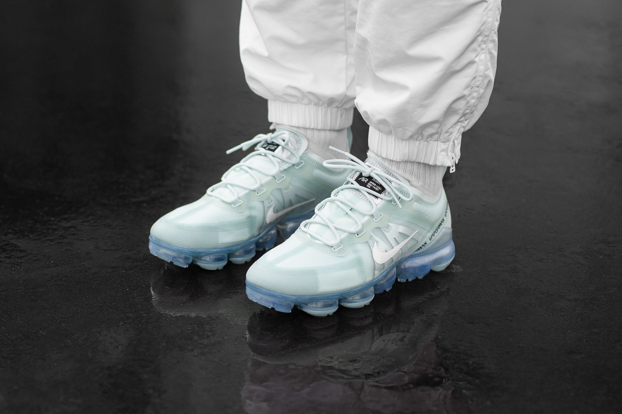 vapormax barely gray