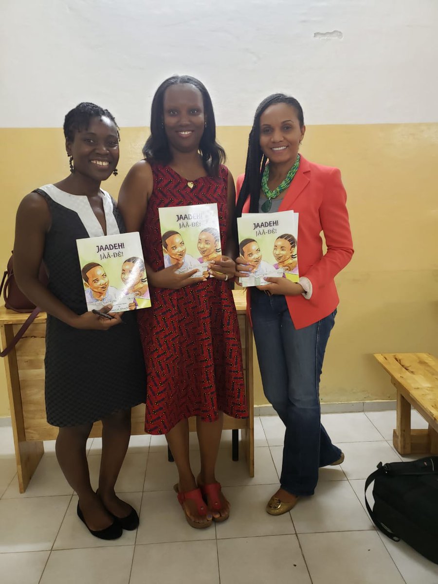 RobtelNeajai's tweet photo. Thanks to students, faculty, administrators &amp; parents of CyberEd Christian School of Excellence for an engaging exchange last week in #Monrovia, #Liberia, during a workshop featuring my anti-corruption children’s sequel, #Jaadeh!. Photos courtesy Lovetta Bailey Sendolo https://t.co/6BvNs6dd63