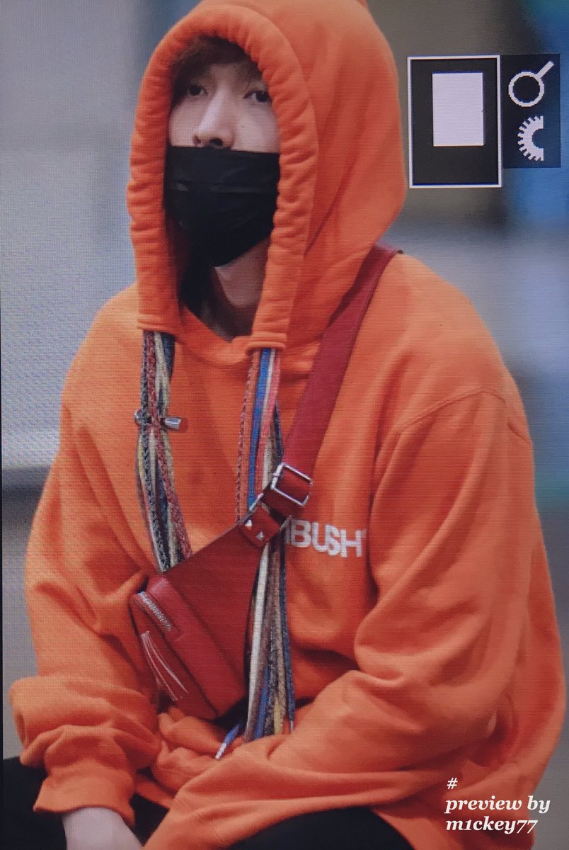 M1CKEY77's tweet photo. 190521 ICN https://t.co/fYousbCPgG