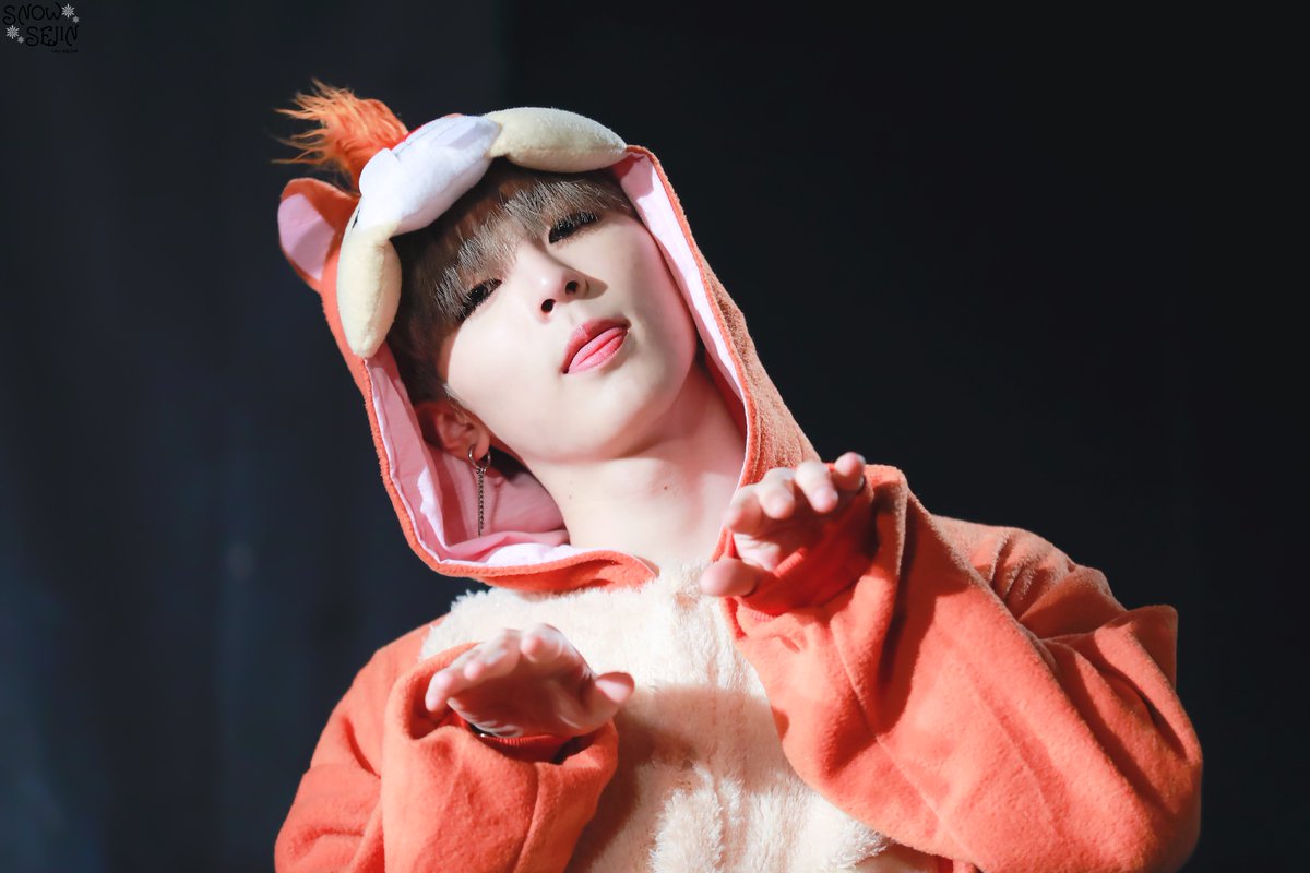 snowsejin's tweet photo. 190415 원포유 1부 포토타임 #14U #원포유 #세진 #이세진 #セジン #せじん #sejin #나침반 #원포유_나침반_N_E_W_S #큐티뽀짝세진 @14U_official_ @14U_JP https://t.co/ctCBFGxBXh
