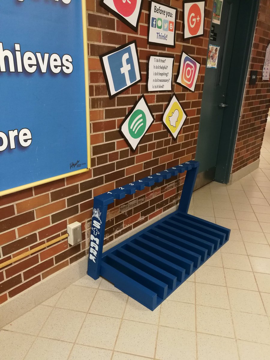 Savvy_Dane's tweet photo. Look 👀 kids... A Scooter rack is at @smkycdsb
Ride your scooters 🛴 to school 🏫 kids!
#scooterrack #rideyourscootertoschool
#scooterstand
#scooter
#diy
#loveworkingwithwood https://t.co/wQPyHlSpIp