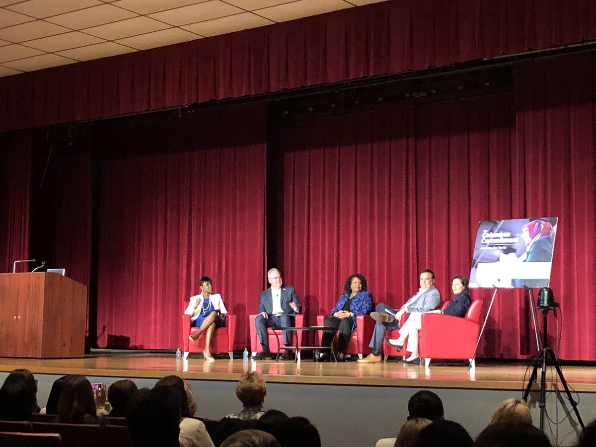 megan_hurley's tweet photo. Excited for a morning of powerful conversations on gender and race-based pay equity with the @cbuswomen’s Commission, @MayorGinther, @ColumbusGov, and so many great leaders in this space in Our community! #CbusCommitment #CbusPayEquity #WomenofCbus https://t.co/aXs3R7e443