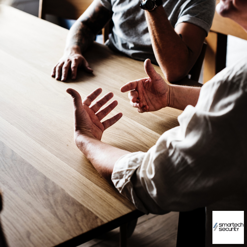 SmartechSecurit's tweet photo. #TipTuesday: Safety is a Team Effort. Educate those in the workplace about safety and post a list of workplace safety tips. Workplace safety helps reduce or eliminate injuries and illnesses from occurring in the workplace.
https://t.co/LhMOnbIPHo | 305-599-3320 | #SmarTech https://t.co/M0ZiUdSt6M