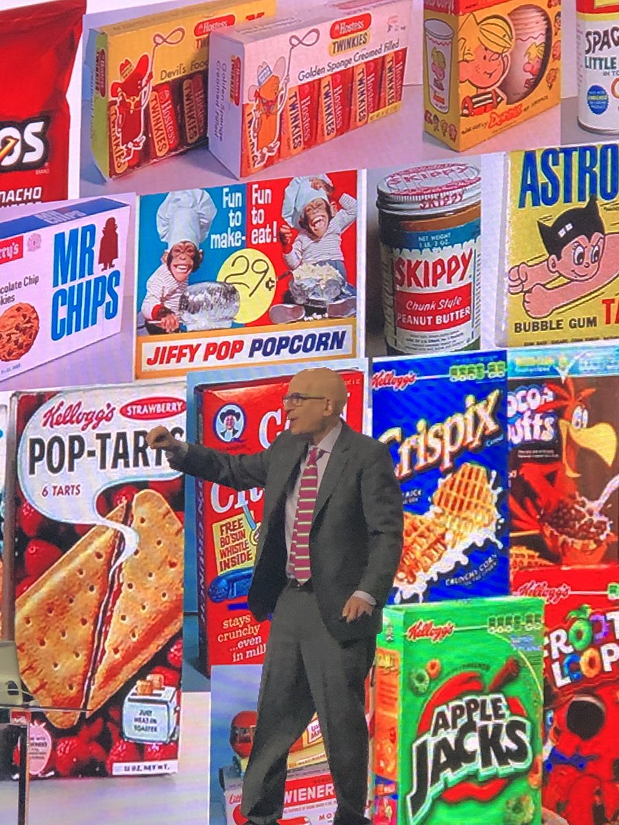 MindMappingLady's tweet photo. An ASTONISHING @ThisIsSethsBlog speech at #atd2019 😱🌈🙌 https://t.co/r0RtO6mOqQ