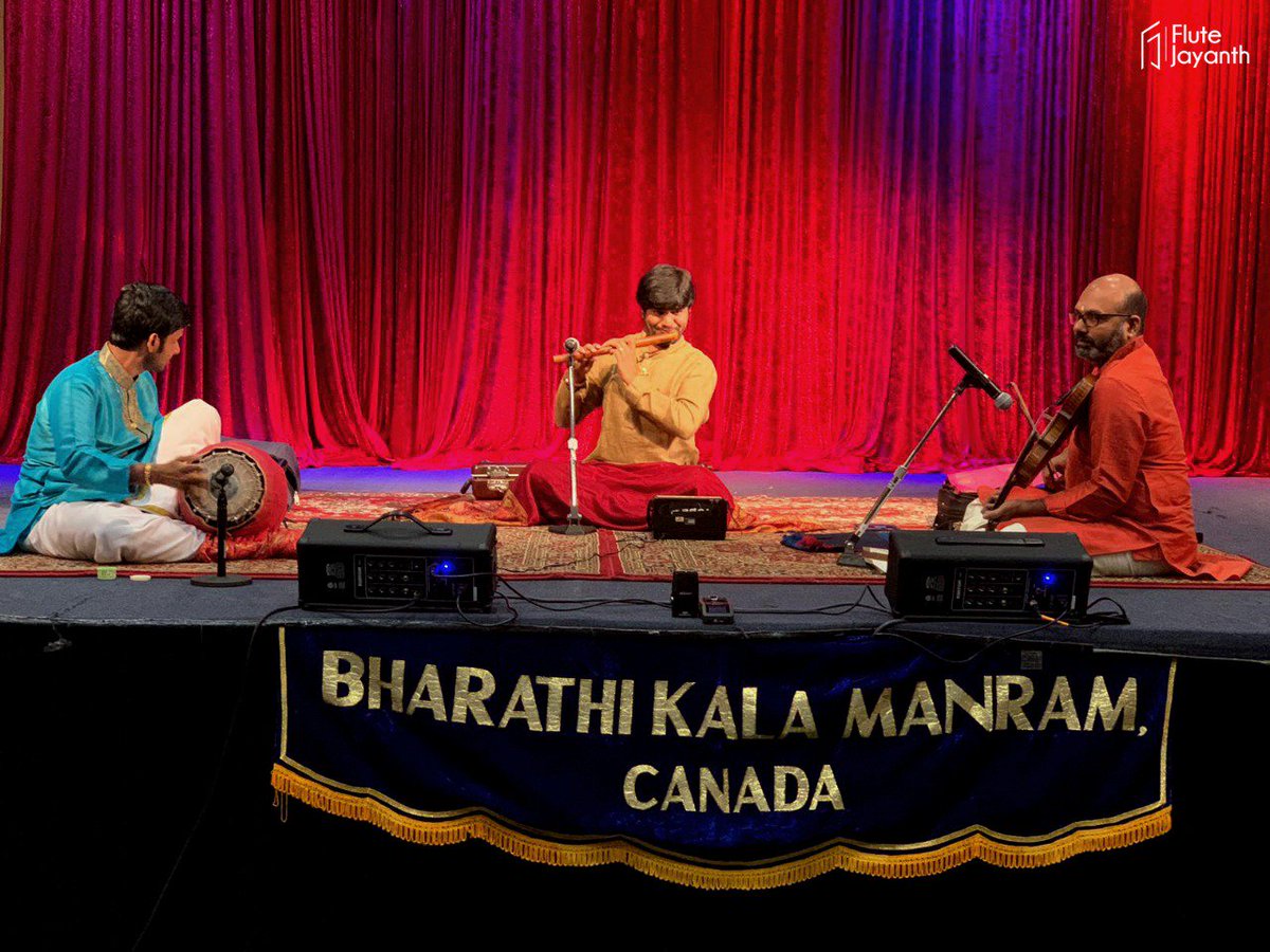 FluteJayanth's tweet photo. Pictures from the concert #17 in toronto! Presented an all Tamizh kriti concert! 

#FluteJayanth #CarnaticFlute #CarnaticMusic #Musicforthesoul https://t.co/i0HDHx1dJd