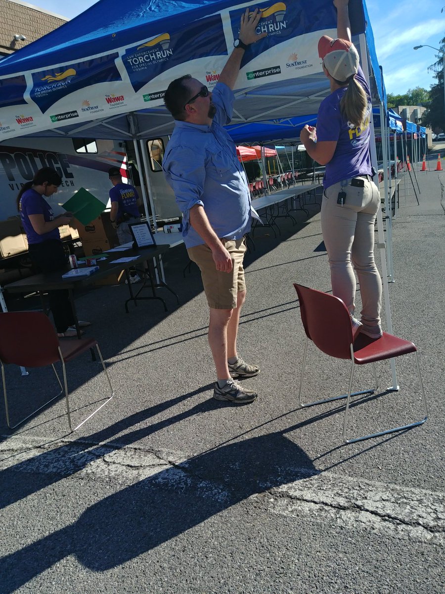 VaTechPolice's tweet photo. Getting ready for our annual Hot Dog Sale for Special Olympics!  Today, 11am-1pm, Public Safety Building, 330 Sterrett Drive. See y'all here! https://t.co/vwiB0A54l2