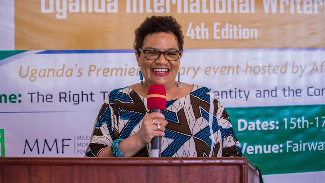 TrustAwt's tweet photo. 1/6
Day 2 highlights of #UIWC19
@JackieKayPoet in conversation with Dr. Susan Kiguli on the topic, "Any good art transformation you. "
#UIWC19
#righttowrite
#AWTat10
#eastafricaarts
π·:@WristHouse https://t.co/O8RSA1EkEE