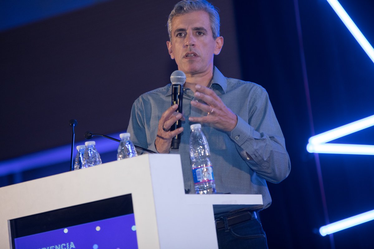 EndeavorArg's tweet photo. Hace más de un año celebrábamos que @auth0 se sumaba a la red Endeavor. Hoy celebramos que son los nuevos unicornios argentinos. En esta nota, @eugenio_pace, co-fundador y CEO, nos contó cuáles fueron las claves para el crecimiento de su compañía.
👉 https://t.co/VkkUyXSPdn https://t.co/VAzoODv5VC