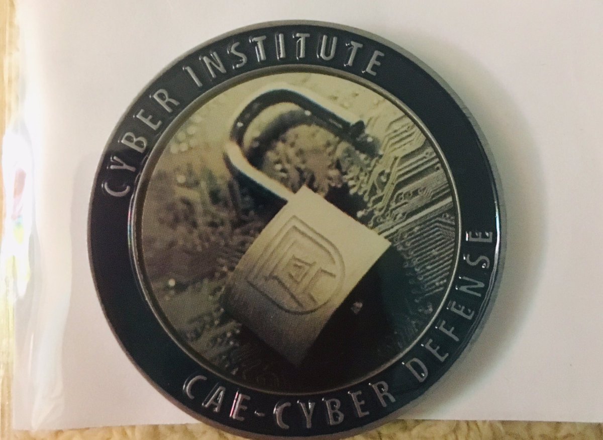 cybermomR3's tweet photo. Last ngt they celebrated many girls in the #GirlsWhoCode end of the year event My girl 6th grader joined this spring enjoyed going there & working on project. Thanks to all the volunteer trainers who are investing their time in the future of these girls! #GirlsWhoCode #AUGCyber https://t.co/H4P9BkyWiG