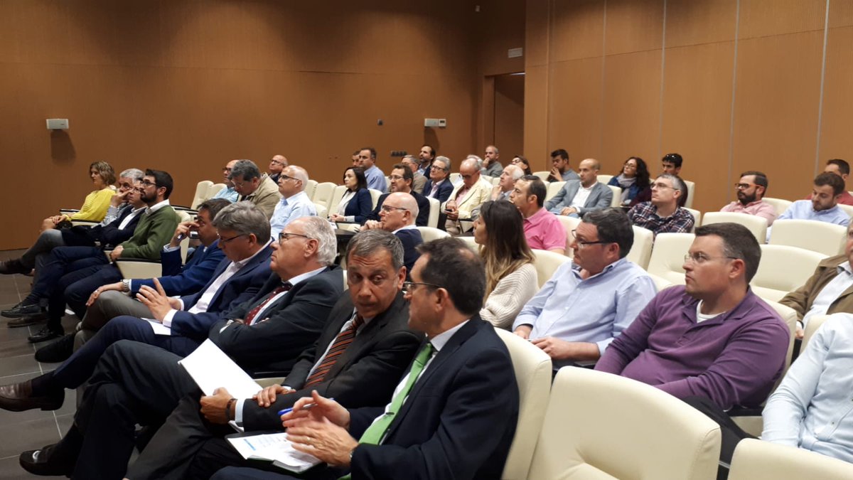 EnergiaComVal's tweet photo. Ayer realizamos en #Castellón la jornada sobre soluciones para el ahorro de energía y disminución de costes junto con @IndustrialesCV con gran éxito.
@oppidumenergia #Indertec @Ceteck e @Iberdrola expusieron soluciones innovadoras
+info: https://t.co/DOuuyCYCsD https://t.co/NZwwn5vard