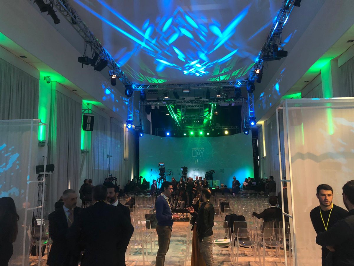 maxnlit's tweet photo. #AceaInnovationDay quasi pronti per la sessione pomeridiana. Oggi si parla con Startup, Innovation Manager e mondo dell’innovazione. ⁦@AceaGruppo⁩ #AceaGruppo https://t.co/A9tfZKygFm