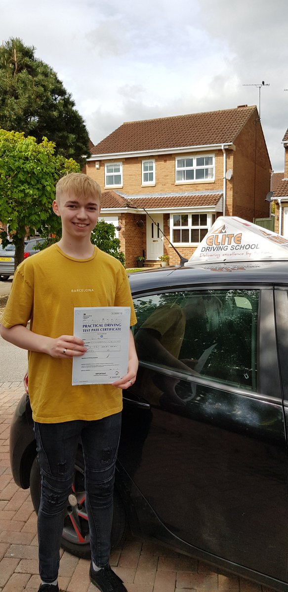 Congratulations to Samuel Thomas, who passed his driving test FIRST TIME on the 10th May!! Both Sam and his brother passed first time with Elite Instructor John!! 
#Congratulations #WellDone