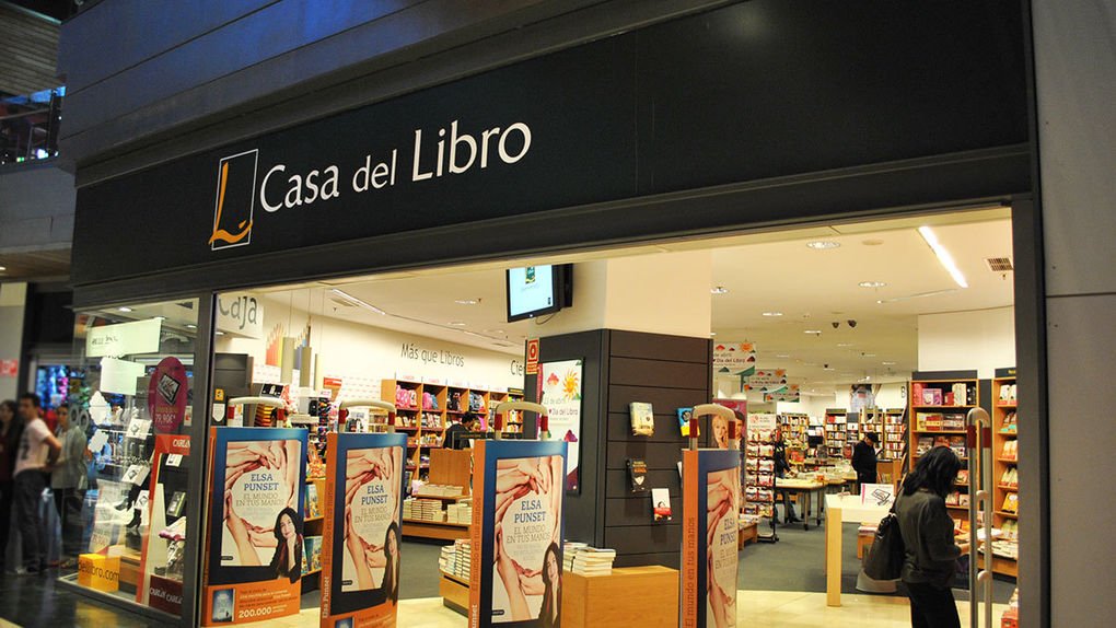 mcomComunica's tweet photo. 📣📣📣📣📣
#RECUERDA
Este jueves 23 de Mayo tenemos una cita en @casadellibro de #Alicante!!
https://t.co/ViBaJBPGmV

¡Te espero!
https://t.co/1nIwmZzY2p
#ElsecretodelosSanjuan #FirmaLibros #MariaCosta https://t.co/NYwBR53TLv