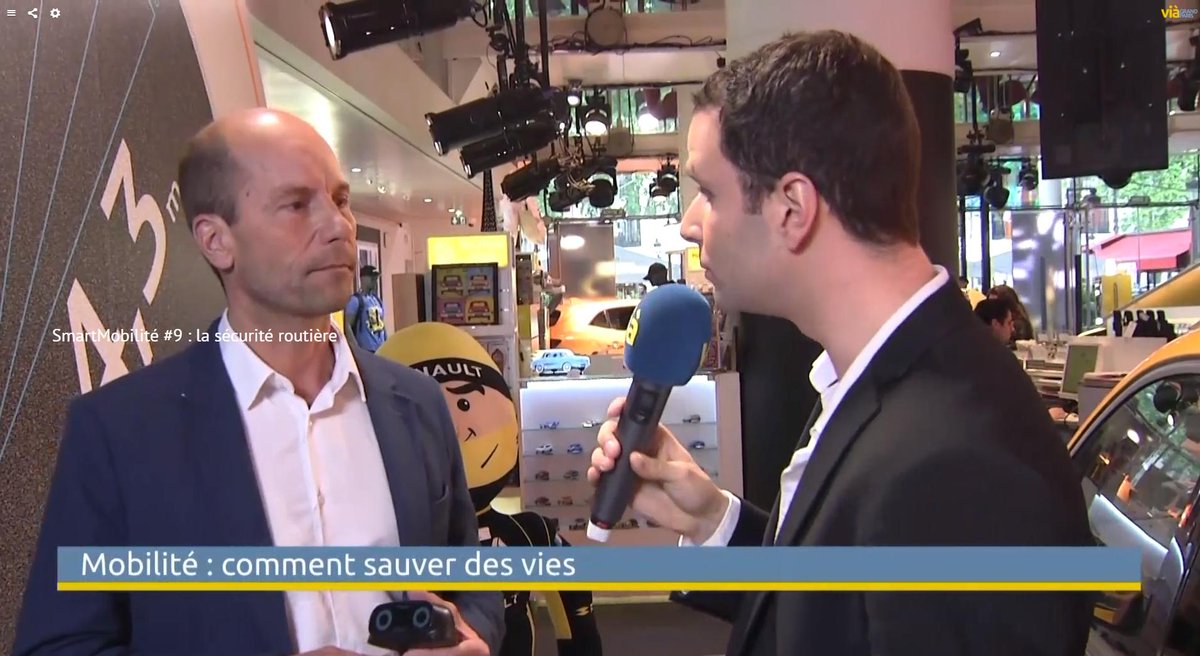 Revivez en replay, l'emission TV : SmartMobilité #9 : la sécurité routière viagrandparis.tv/smartmobilite-…  <a href="/myToucango/">Toucango</a> presente son MiniTOucango pour réduire les accidents liés à la somnolence et distraction au volant, à l'<a href="/AtelierRenault/">L'Atelier Renault</a> !! Merci @Moveo #SecuriteRoutiereAuTravail