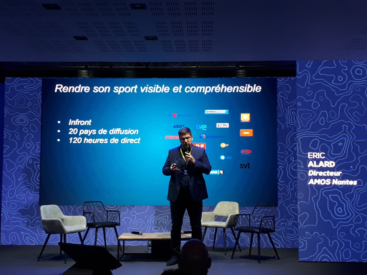AMOS_Nantes's tweet photo. Le directeur d'@AMOS_Nantes en intervention sur les #Tendances et #Innovations dans le #MarketingSportif lors des #SportMarketingDay de @nantesfr organisés aux @StudiosdeLile https://t.co/gVQPknT4Ql