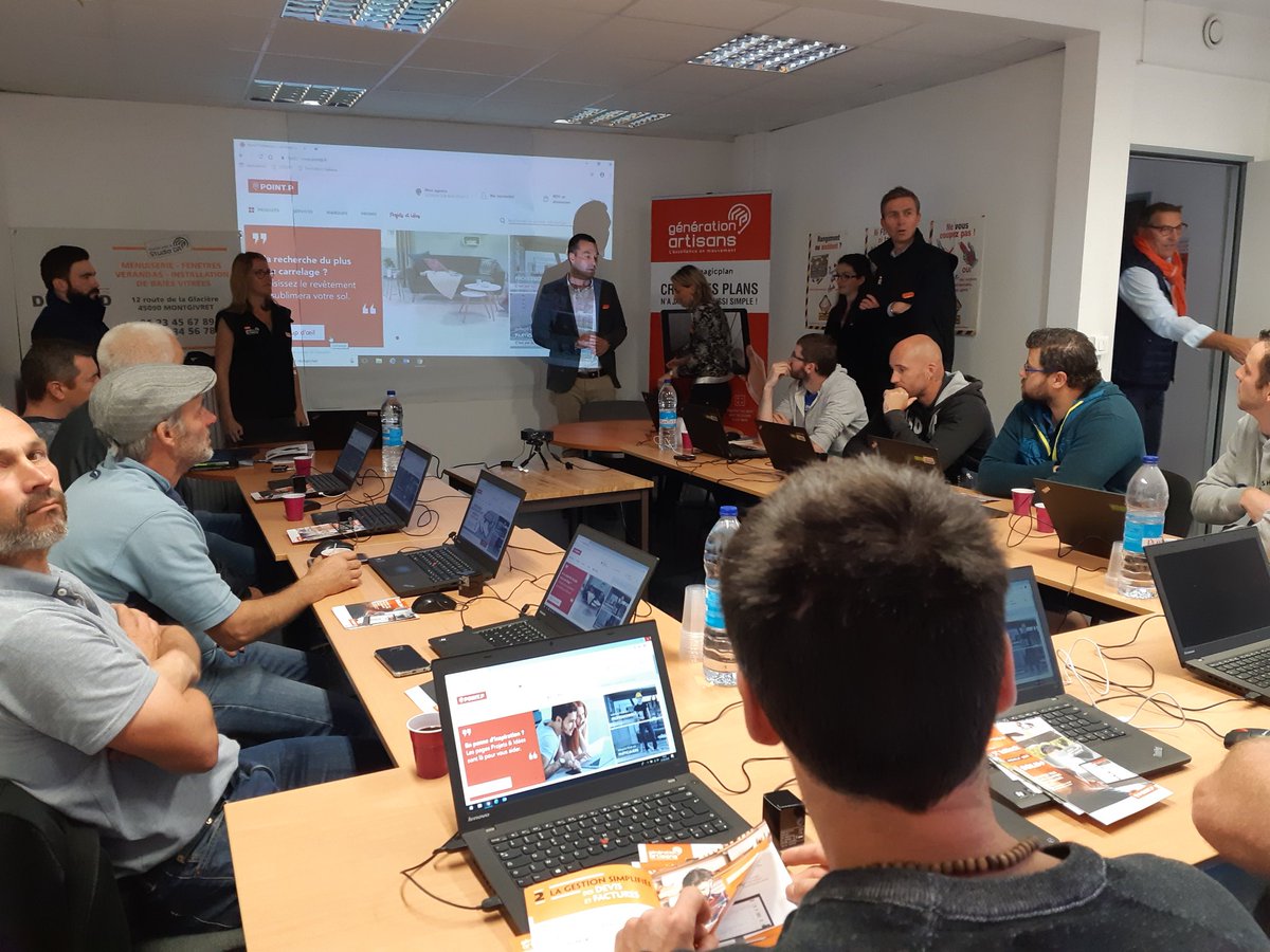 PointP_fr's tweet photo. A #Rennes, la tournée #GenerationArtisans bat son plein. Les membres du programme sont formés à nos services digitaux pour les aider à gagner du temps dans leur quotidien chargé @HomlyYou @TolteckApp  #dynabuy #Solu+ #StudioGA #MagicPlan #Valoservices #GAcadémie #TransfoDigitale https://t.co/Rr5DwHVmNc