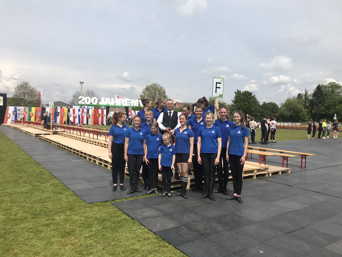 ChicPiper's tweet photo. Playing for the Basel Highland Dancers, Hohentengen, Germany https://t.co/xBRT5GradH