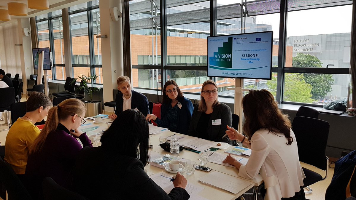 Cedefop's tweet photo. Day 2 of the joint Cedefop/@EU_EESC policy learning forum on #upskillingpathways! Participants discuss in country groups the analytical framework to support countries in developing upskilling pathways for adults, developed by Cedefop. https://t.co/WRpYB9EasD