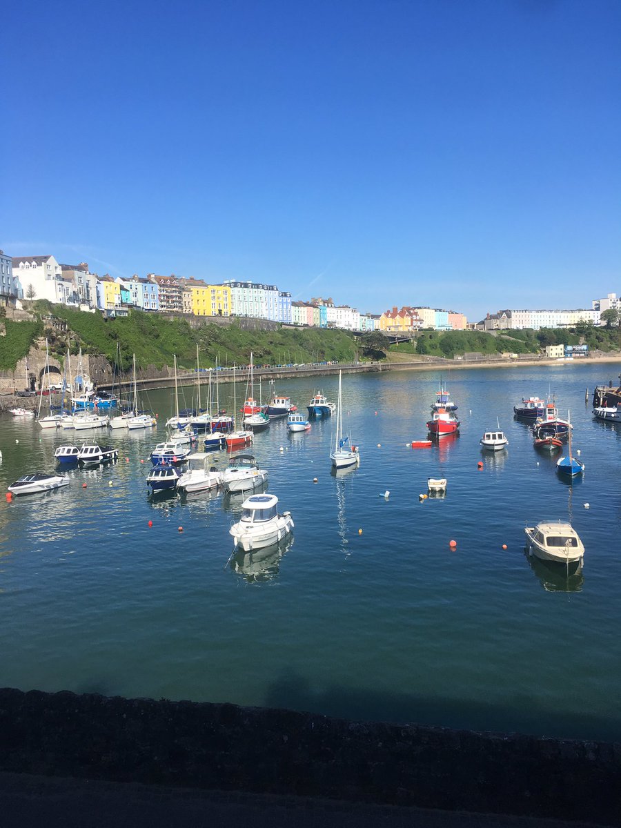 Stunning view from bedroom window at Harriet’s House this morning #Tenby #Pembrokeshire