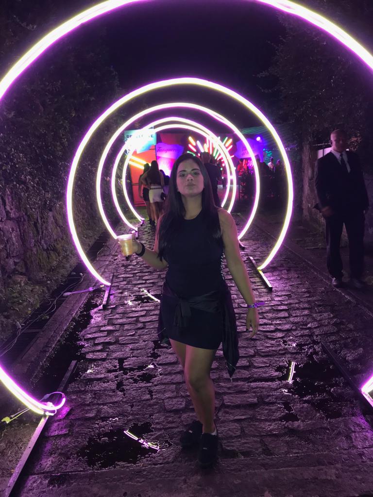 LuandaPasquini's tweet photo. 'Um open bar de respeito 🤤🍻🍹🍸🎉🎊💃🤪   #FestaNovaRj https://t.co/2l20bD1okc