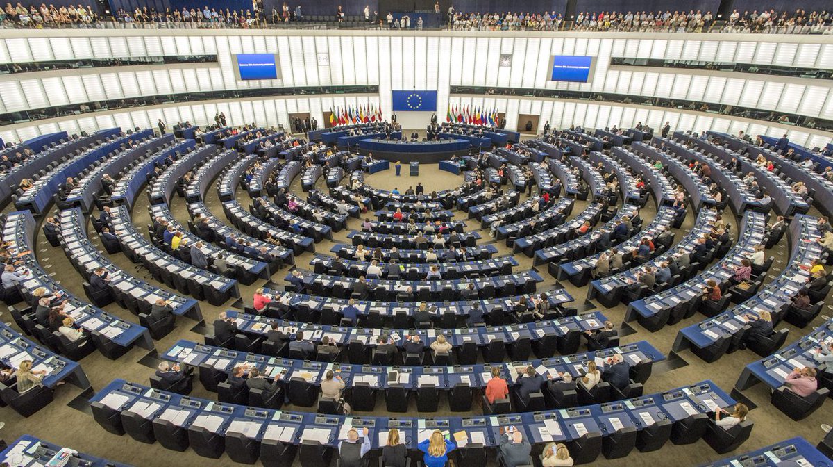 ProgressiveEur's tweet photo. Next Thursday the European Elections start. On behalf of #FBPE we urgently request all of you to vote for a pro-EU party. The Union promotes peace, democratic values and the well-being of its citizens. We cannot allow that populists destroy what has been achieved in 62 years! https://t.co/zO3Dc6zqWq
