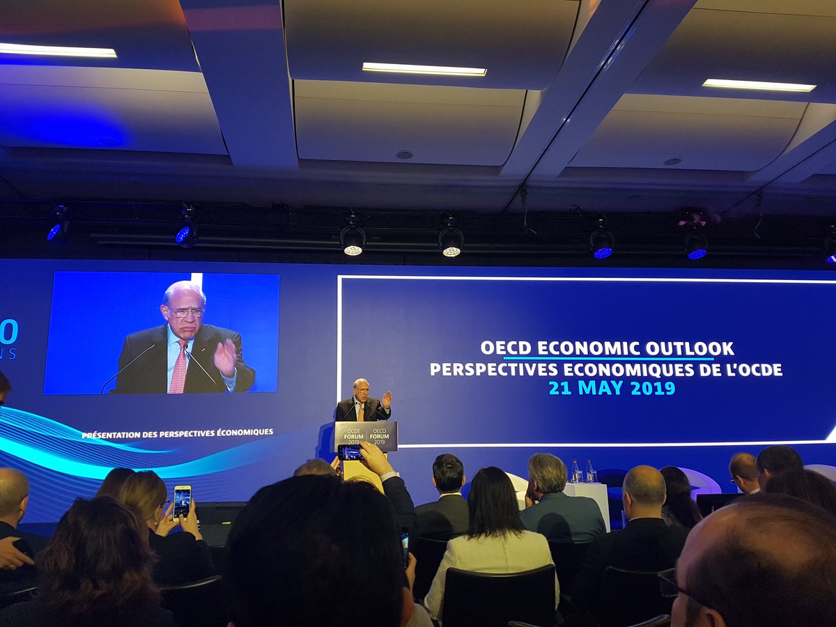 atansvdc's tweet photo. Secretary General Angel Gurria &amp; Chief Economist Laurence Boone presented OECD Economic Outlook # OECDForum https://t.co/IDB4fOhwRf