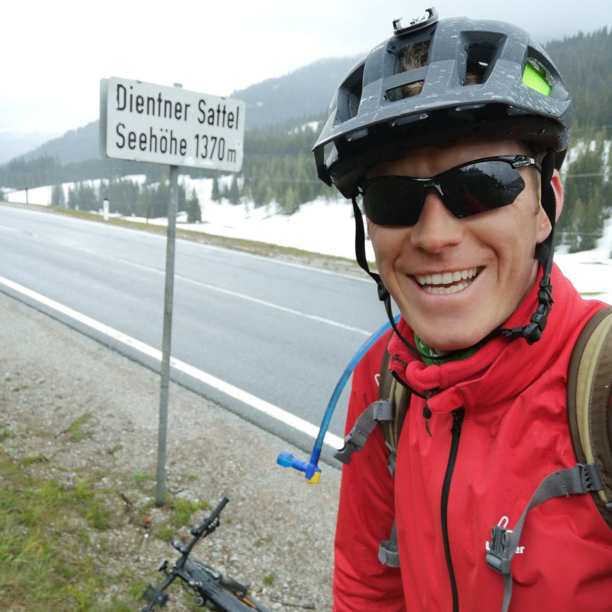 floriandanner's tweet photo. Letztes Mal auf dieser Seehöhe bei dieser Umrundung! Voraussichtlich... 😜🚵♂️🏞️🇦🇹🗳️🇪🇺 #tag19 #cafepuls #wahlwandern #dienten #hochkönig #salzburg https://t.co/IIq4U6O9zx