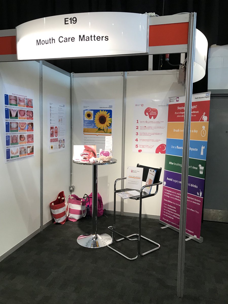 helenkpyenhs's tweet image. Look who we found! @ohestephie1 #rcncongress19 @LiA_UHMBT