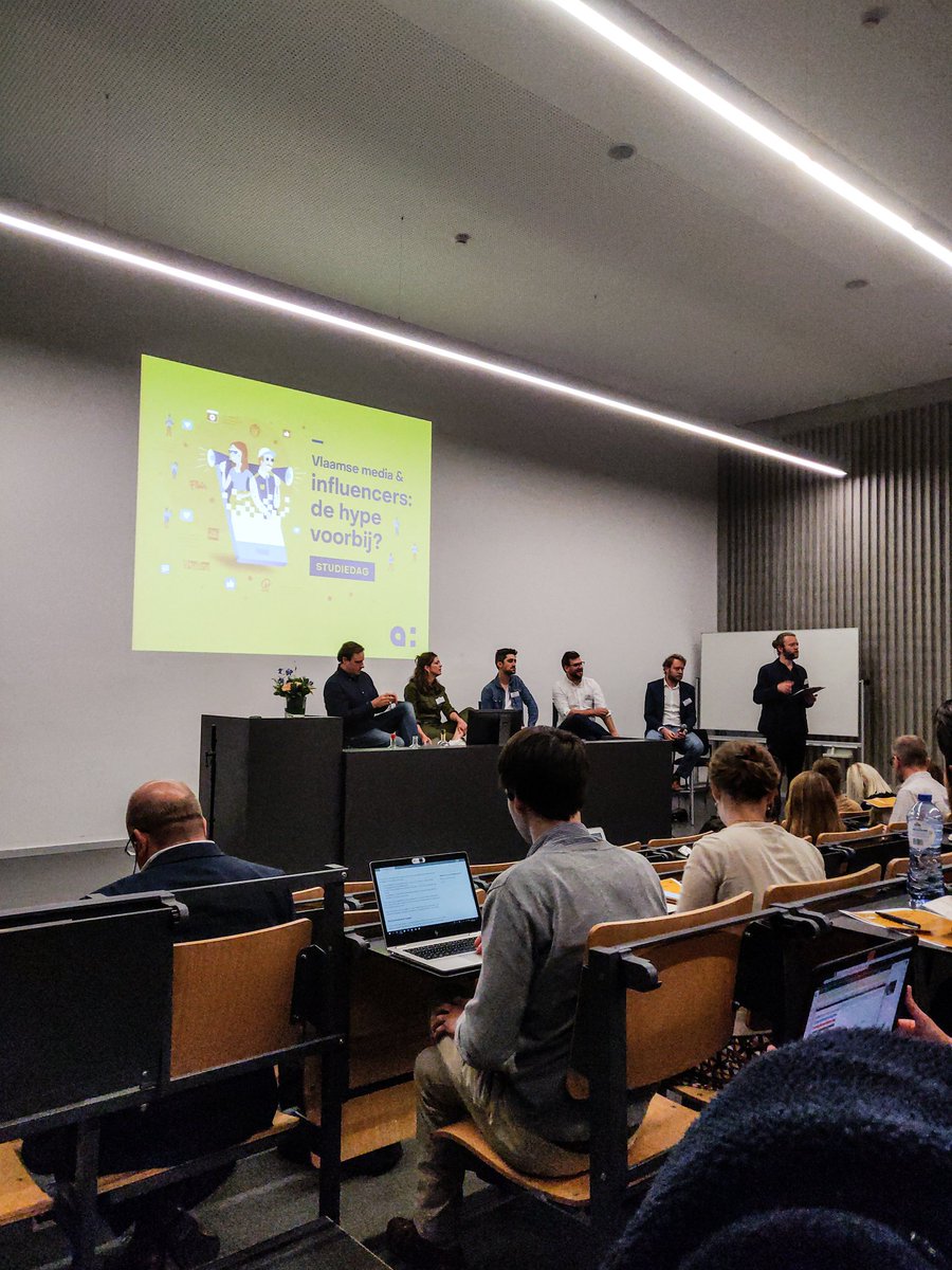 Zebrastraat's tweet photo. Interessante studiedag bij onze buren! 
@ArteveldehsGent @ArteveldeCOM
#influencers2019 https://t.co/ZQqcJw8Yw3